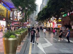 -八一路好吃街(雨田商务大厦店)