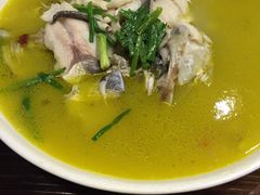 -春天里·老街坊餐厅(港隆广场店)