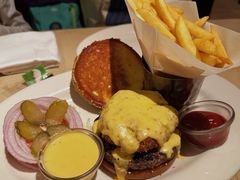 -The Cheesecake Factory 芝乐坊餐厅(王府中環店)