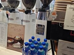 -Manner Coffee(徐汇滨江店)
