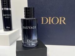 -Dior迪奥(上海世茂广场店)