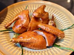 脆皮烤乳鸽-香雪海饭店中餐厅(玉山店)