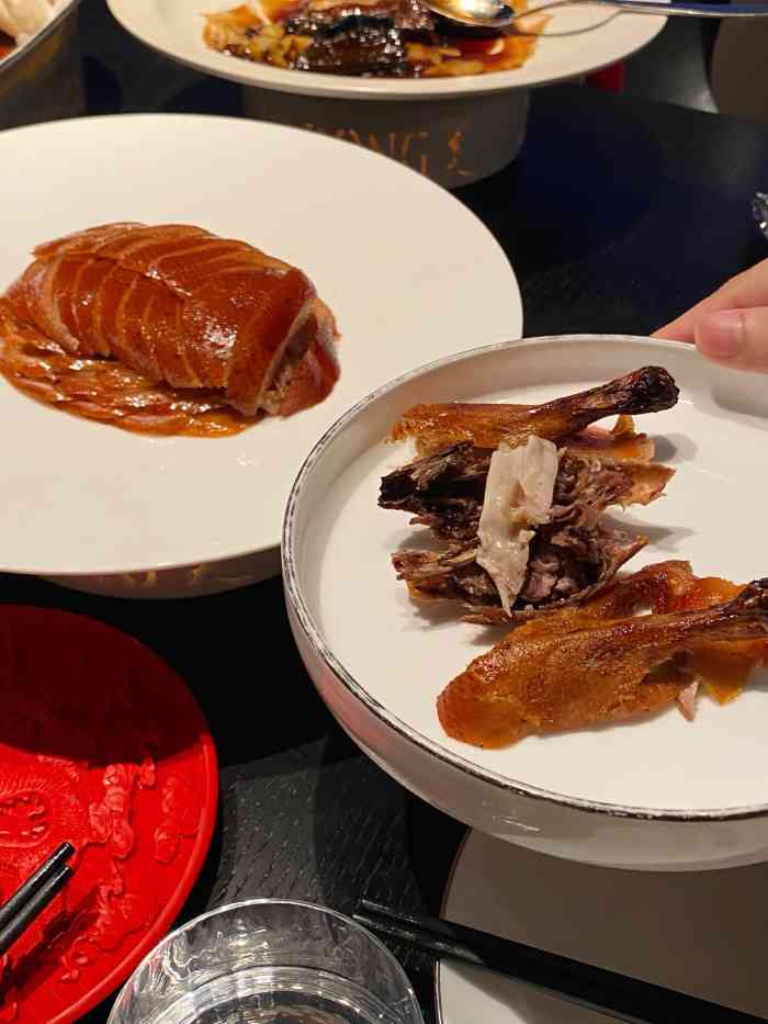 22:01打分061000/人大董是意境菜的先驱者,不管是色彩的搭配还是