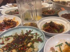 -东方饺子王(工农大路店)