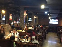大堂-新疆烧烤王(广灵店)