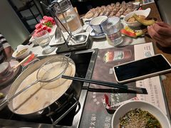 -尚尚仙·酸汤猪手·猪肚鸡火锅(华联万柳购物中心店)