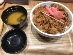 -牛気·越光米牛肉饭(水游城店)