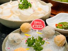 -得意咚瓜·顺德鱼生·冬瓜火锅(深圳首店)