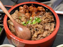 能量三拼烧肉饭-牛邸·烧肉饭(来福士店)