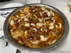 -黑皮酸菜鱼(三山街店)