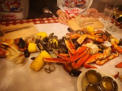 -The Crab Pot Seattle