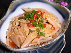 象拔蚌-味之绝美蛙鱼火锅(八号路店)