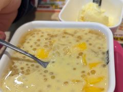 -满记甜品(优客百盛店)