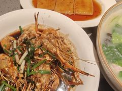 老头儿油爆沼虾-老头儿油爆虾(胜利河美食街店)