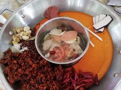 -园里串香牛肉串串火锅(新繁店)