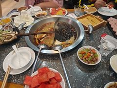 -华晟山城火锅(开发区港西东阁里店)