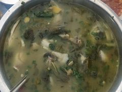 -廖哥泡椒兔(峨眉店)