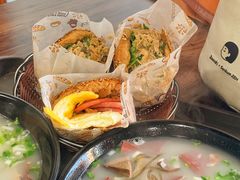 -万红路羊汤烧饼店(将台路店)