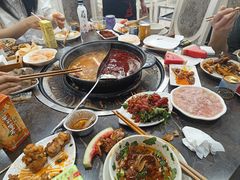 -热火朝天自助火锅(车城大道西门店)