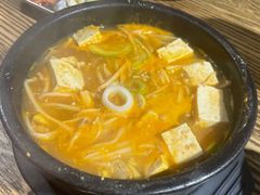 -吴草鸡爪오초닭발韩食堂(融恒盈嘉中心店)