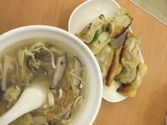 iphone_upload_pic-小姜锅贴(凤凰街店)