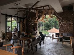 大堂-一朵花事咖啡厅(山原色民宿店)