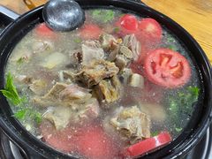 -钰洁腊排骨火锅