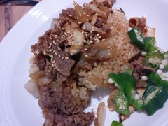 -必胜客(阿罗海店)