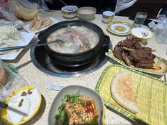 -九寨特色牦牛肉汤锅 羊肉汤锅