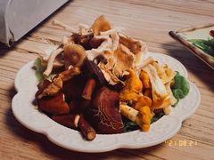 野生菌-缘生态云南菜·野生菌庭院餐厅(华侨城店)