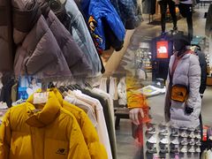 -王府井百货(中州中路店)