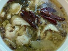 -姚姚酸菜鱼·金戈戈香港豉油鸡(喜荟城联名店)