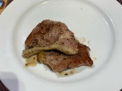 牛排-金安大饭店-金品自助餐厅