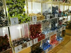 -VENCHI 闻绮(上海佛罗伦萨小镇店)