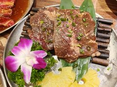 -明洞阿姨·韩式酱蟹烤肉·创意料理(三元桥店)