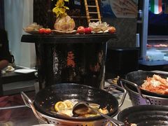 -亚洲国际大酒店·云顶阁旋转自助餐厅