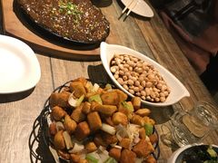 -郑享吃烧烤烩面(红专路店)