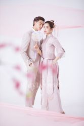 -雪中彩影婚纱摄影·微光艺术中心