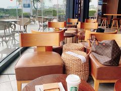 大堂-星巴克(广州立白中心店)