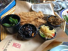 -丁里羊肉小镇(天鹅湖总店)