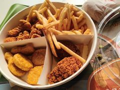 -麦当劳(欢乐谷店)