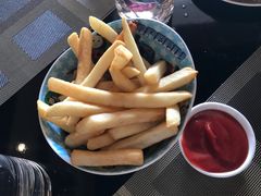 儿童炸薯条-茵特拉根酒店·西餐厅