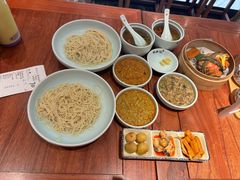 -裕兴记•蟹黄面馆(人民广场店)