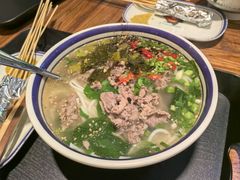 -云阿蛮云南生烫牛肉米线(奉贤路店)