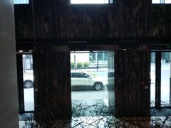 -上海品尊辉盛名致精品酒店公寓