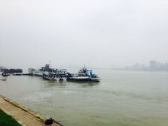 iphone_upload_pic-武昌江滩
