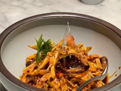 敲糖棒棒鸡-辛香汇·现炒川菜(淮海路百盛店)