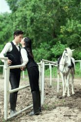 欧美时尚-巴黎婚纱摄影工作室