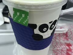 -熊猫一间店欧式奶茶铺