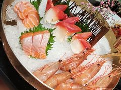 -半岛翡丽海鲜自助餐厅(观风亭店)